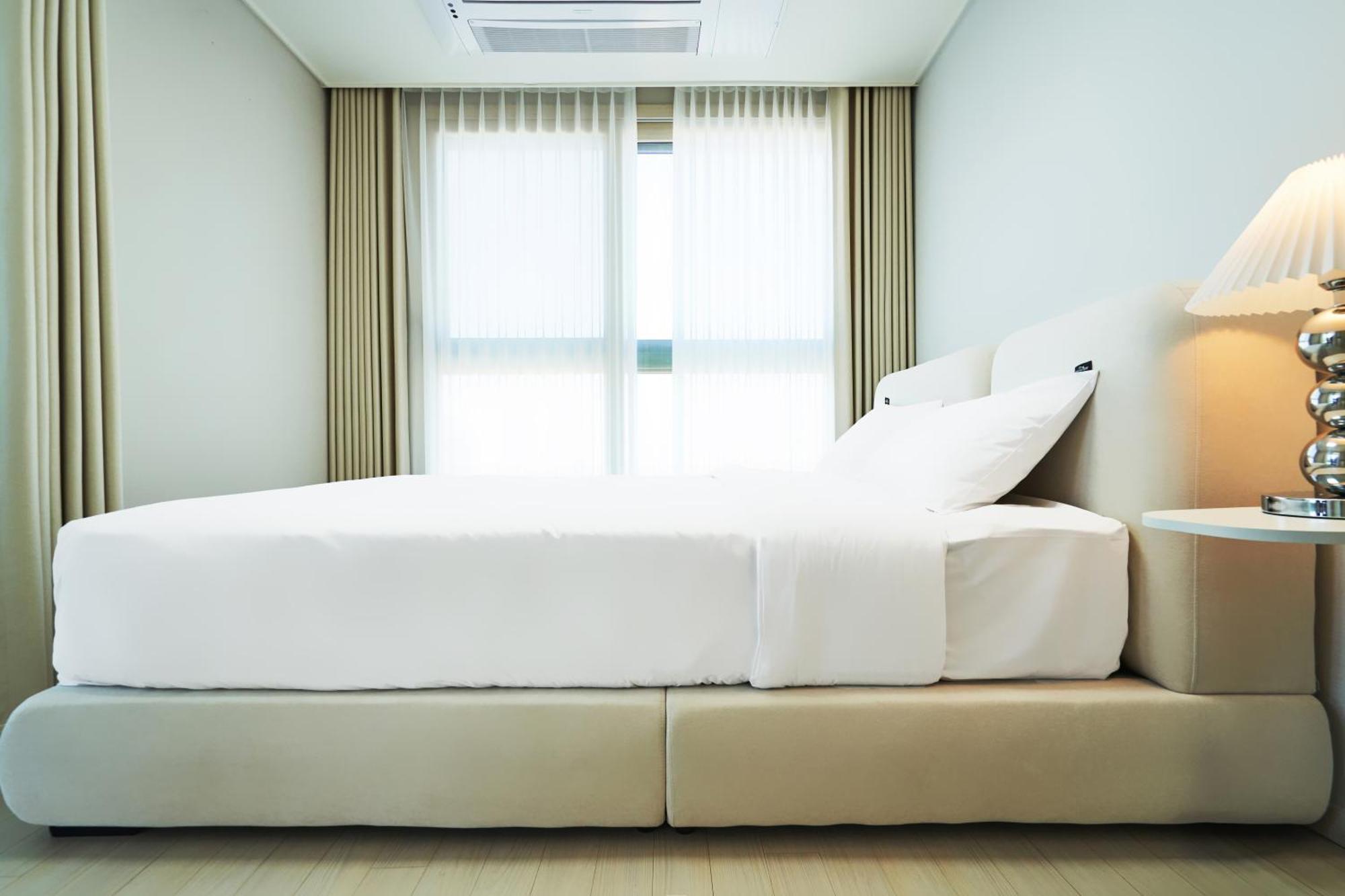 The November Stay In Landmark Incshon Kültér fotó