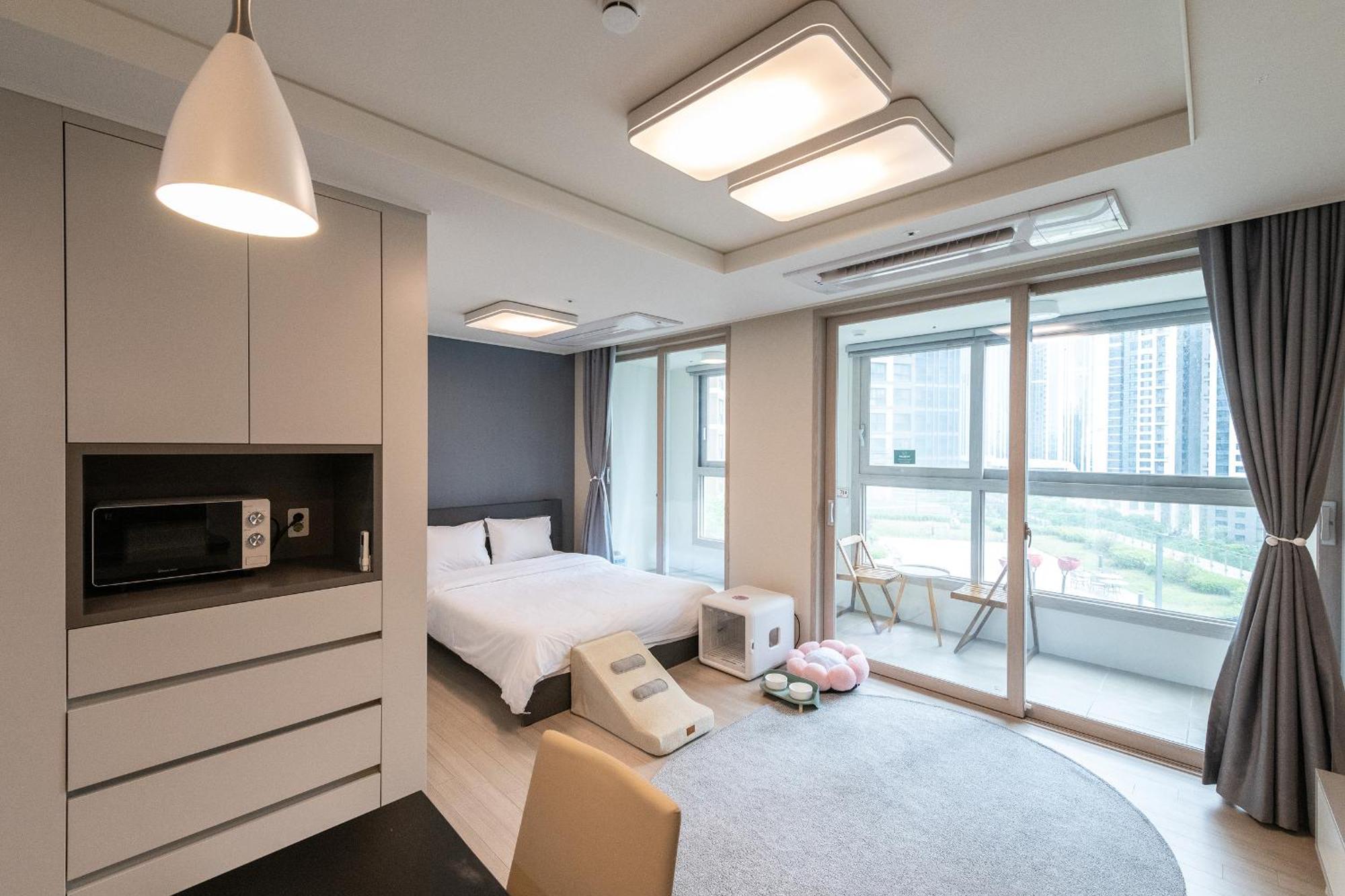 The November Stay In Landmark Incshon Kültér fotó
